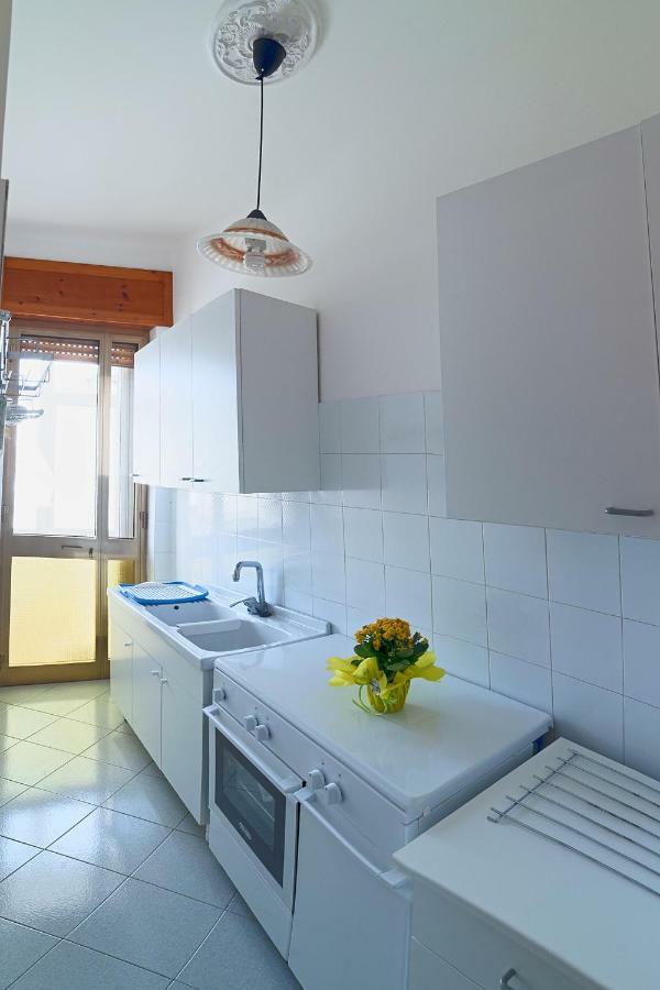 Appartamento Pesce Lido Marini Exterior photo